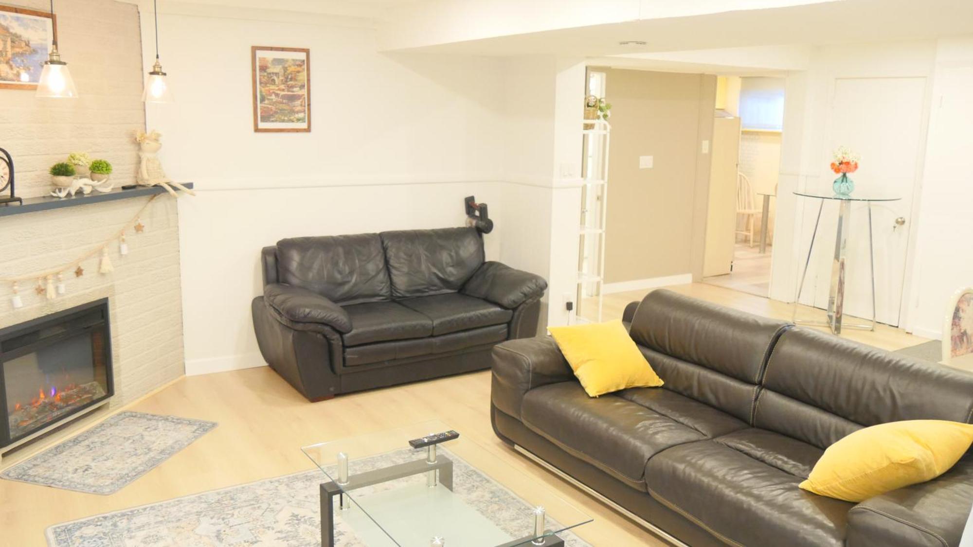 Applewood Gardens Apartment Миссиссага Экстерьер фото